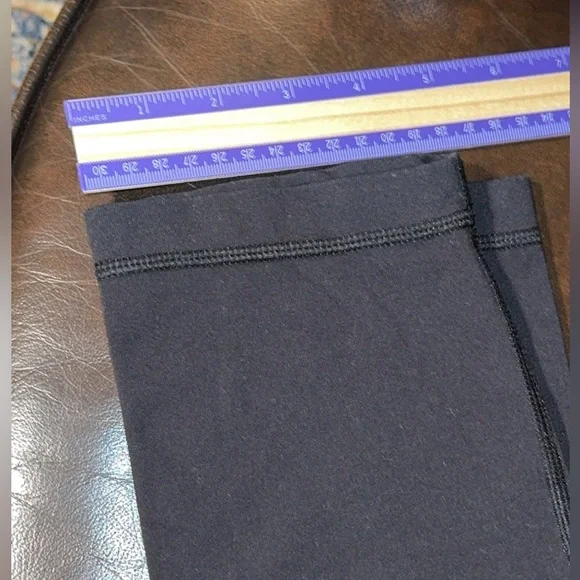 Lululemon black leggings women’s size small - Picture 5 of 7